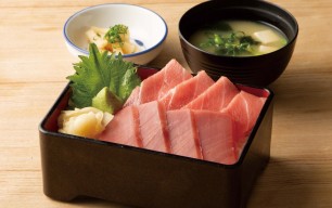 二色のまぐろ重